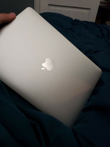 Apple MacBook 12 in 2015 Silver/Intel Core M 1.1 GHz, 256 GB Apple MacBook 12 in 2015 Silver/Intel Core M 1.1 GHz, 256 GB