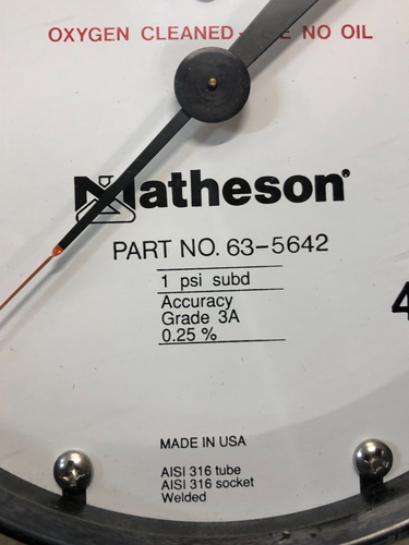 Matheson 63-5642 Pressure Gauge O2 Cleaned 400PSI 316SS 1/4" NPT Grade 3A .25% - Picture 2 of 3