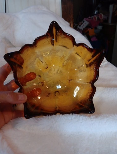 VIKING GLASS amber EPIC STOCKHOLM spiked 6.5 in. LOTUS BOWL - Picture 4 of 4