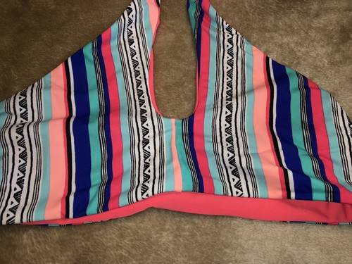 NWT Malibu Swim Bikini Top Size Med striped Halter pull on Colorful Reversible - Picture 4 of 9
