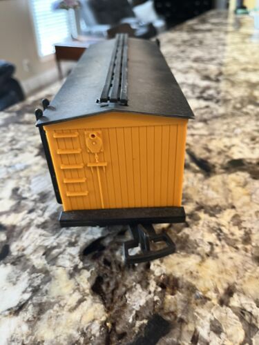 New Bright G Scale Gauge Xtra-Fine Flour Box Express Train Yellow Car 1986 - Picture 4 of 9