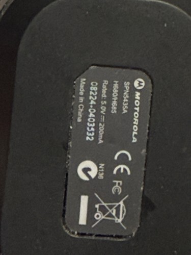 Motorola Bluetooth Headset H680 And Charger - Picture 5 of 5