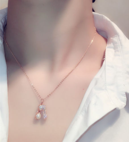 18K Gold Plated Diamante Crystal Faux Pearl Peanut Pendant Necklace - Picture 2 of 4
