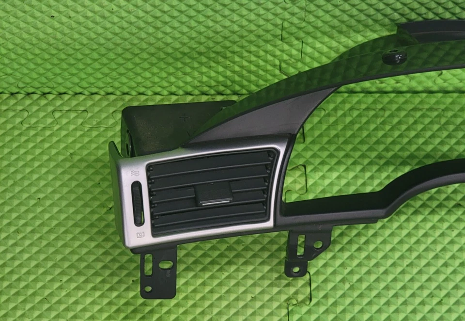 🔥04-07 Chrysler Pacifica painel de instrumentos painel de instrumentos painel velocímetro moldura preta - Imagem 2 de 4