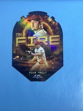 2022 Topps Fire MIKE TROUT ~ On Fire Die-Cut Insert ~ Angels #EF-8