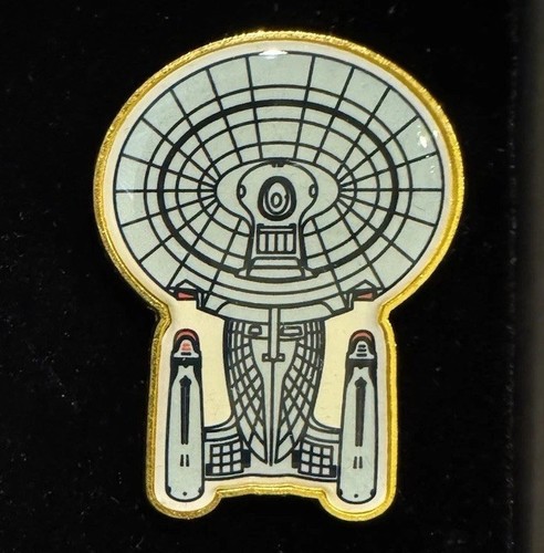 Eaglemoss Star Trek USS Enterprise-D Galaxy Class Starship Pin Set - RARE! - Picture 2 of 4
