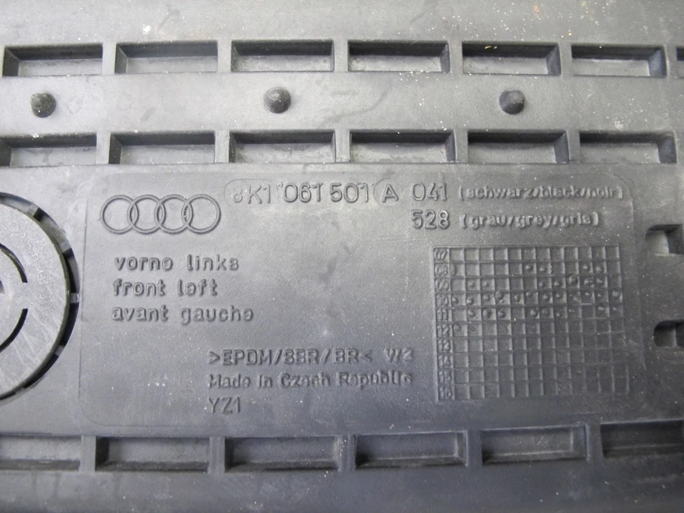 13-16 AUDI S4 B8 JUEGO DE 4 ALFOMBRILLAS DELANTERAS Y TRASERAS GOMA NEGRAS OEM Foto 2 de 4