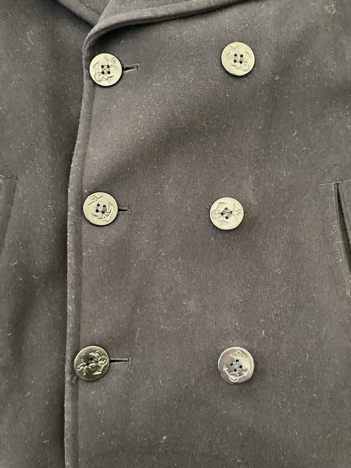 Peacoat Kersey Wool Men’s Size 40R, U.S. Navy Issue 1968 Excellent Condition - Image 4 of 4
