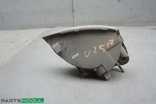 1998-2000 Lexus LS400 Front Right Passenger Side Turn Signal Light Lamp OEM - Picture 2 of 9