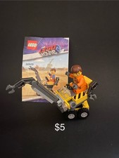 LEGO The LEGO Movie 2: Mini Master-Building Emmet (30529) (No Orginal Box)