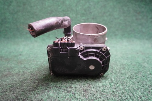 2007 LEXUS IS250 2.5L Throttle Body OEM 2203031020 - Picture 5 of 7