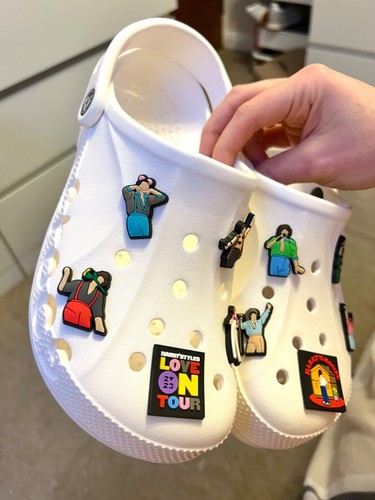 Harry Styles LOVE ON TOUR Croc charms | Custom Made Packs | Jibbitz GIFT BFF - Picture 29 of 41