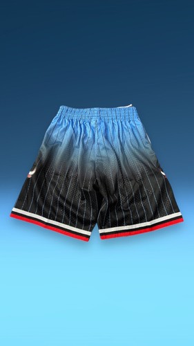 Nuevos $85 L Mitchell and Ness Chicago Bulls 1995 Recarga Swingman NBA Ombre Pantalones Cortos - Imagen 2 de 6