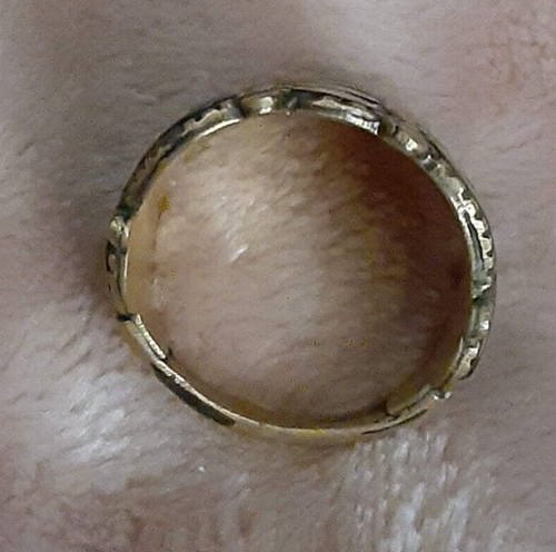 Anillo de latón vintage insertado astillas de piedra natural talla 6 hecho en India - Imagen 3 de 5
