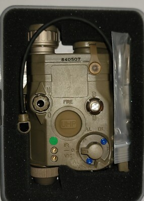 【ほぼ未使用】PEQ-15 somogear SomoGear PEQ-15 IR Laser Illuminator UHP Full Power