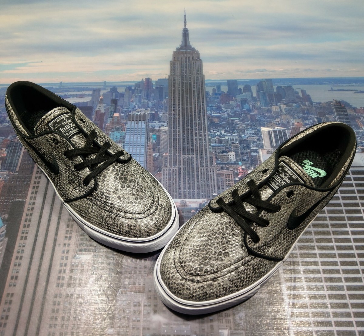 Nike Zoom Stefan Janoski Premium TXT Cobra Snakeskin Mens Size 6.5 855814  003