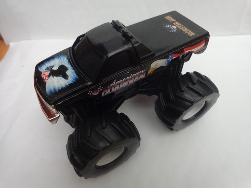 Hot Wheels Monster Jam 1/43 - Rev Tredz Americano Guardián Camión Coche Juguete