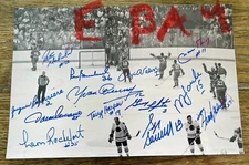 1971 STANLEY CUP FINALS CANADIENS vs HAWKS 8x12 PHOTO Signed by 13~MAHOVLICH