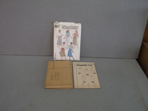 SIZE 6 - 24 UNCUT SIMPLICITY 7858 PATTERN 1980s FLARED SKIRTS 3 Styles - Picture 3 of 4