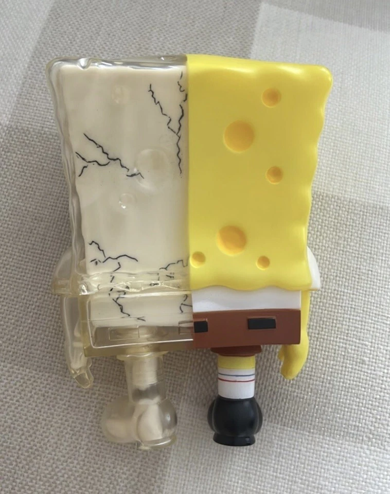 DOARAT X SECRET BASE X SPONGEBOB SQUAREPANTS - GLOW-IN-THE-DARK FIGURE - RARE - Image 3 of 4