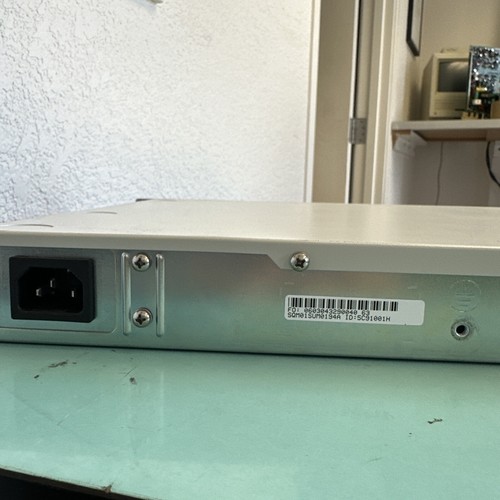 Motorola S2500 MNR Multi-Protocol Wan SITE Router 2500 ST2500B-S2500 CLN1713F/E - Picture 8 of 10
