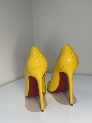 Christian Louboutin Yellow Leather Round Toe Pumps Heels Size 38.5 - Picture 4 of 10