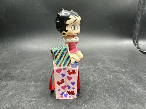 Betty Boop Figurine Really Good Girls Go Shopping It's A Girl Thing Danbury Mint - Picture 4 of 9