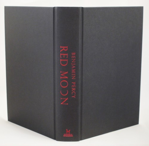 * Signed Copy As New * Red Moon By Percy Benjamin 1st UK Edition in D/J 2013 - Picture 5 of 6