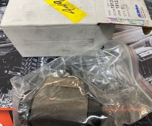 Kit de cilindro de rueda de freno de tambor ACDelco 19133370 - Imagen 3 de 4