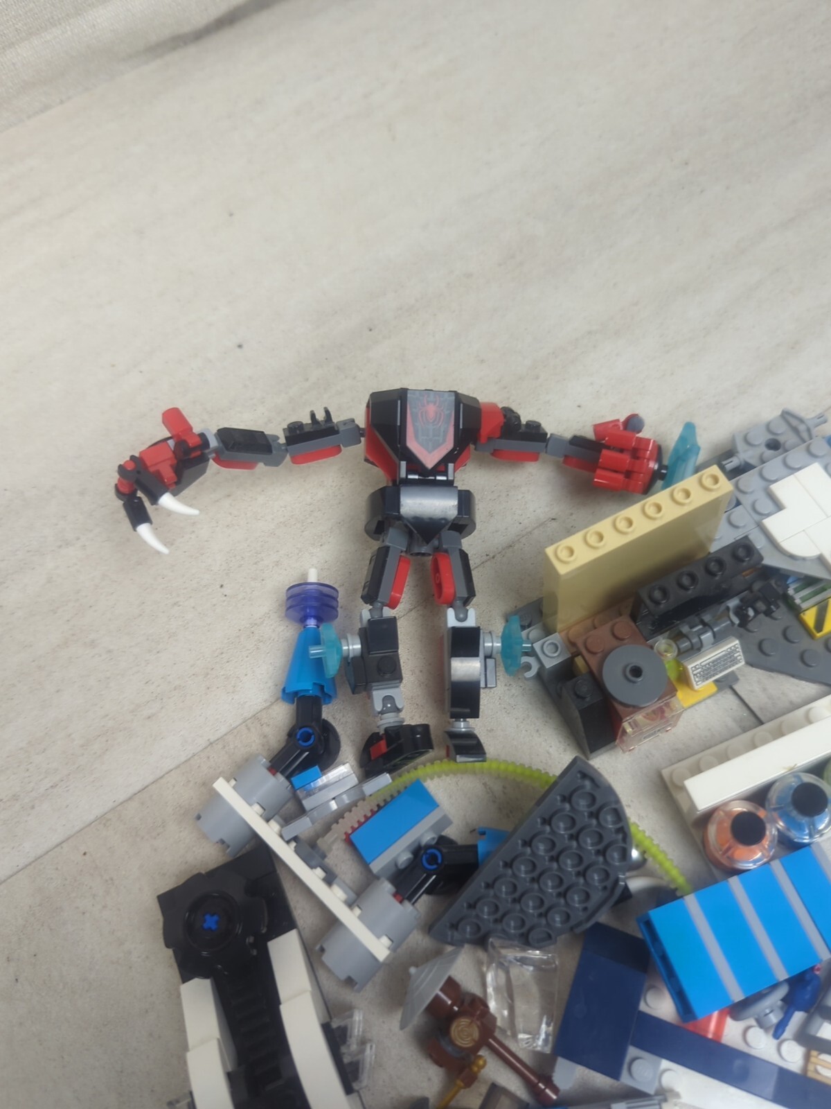 Picture 2 of 6