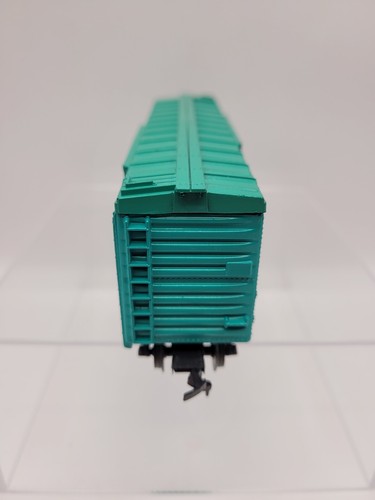 Lionel HO Scale New York Central NYC # 0864900 Freight Train Box Car - Picture 6 of 9