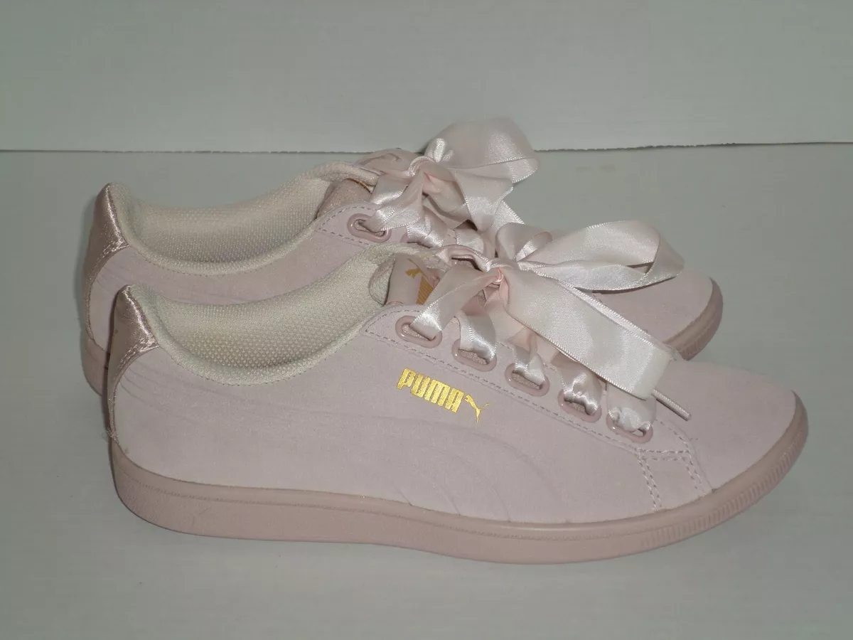 Pink puma shoes with hotsell ribbon