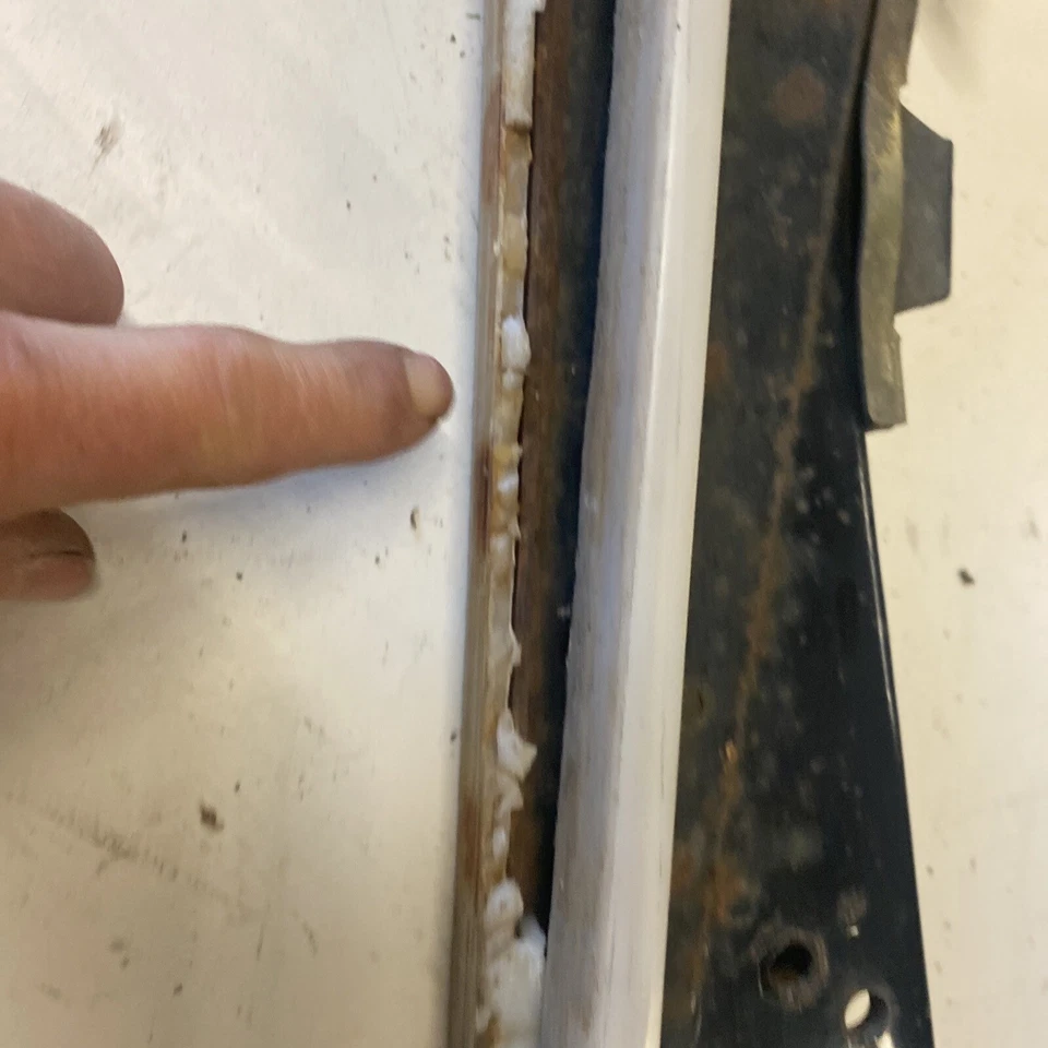 Yamaha Enticer ET250 ET300 1977-1981 suspensión trasera rieles deslizantes buenos Foto 3 de 4