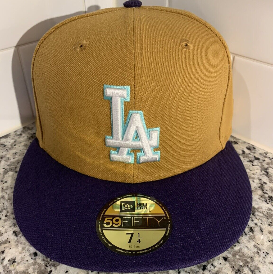 記念グッズ Dodgers Champions Fitted Cap 7 5/8 Los Angeles Dodgers New Era 59FIFTY 2020 World Series