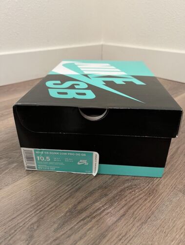 Size 10.5 - Nike Concepts x Dunk SB Low Green Lobster - Picture 8 of 9