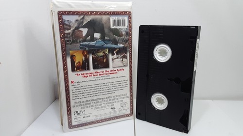 Jumanji (VHS, 1996, Clam Shell Case) Robin Williams, Used - Picture 2 of 3
