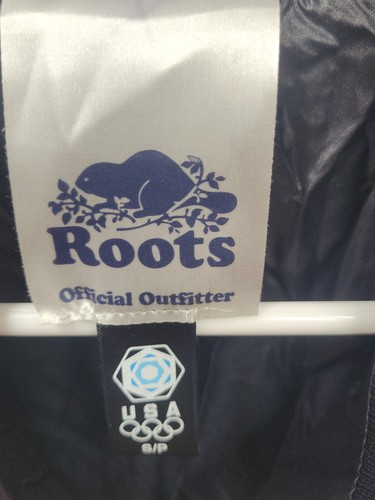 Official 2006 Torino Vest As Worn By USA Olympians By ROOTS - Size Small - Picture 3 of 8