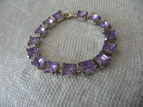VTG SILVER TONE W SQUARE LAVENDER RHINESTONES 7"LL X 3/8'' W BRACELET #28/8-B - Picture 6 of 6