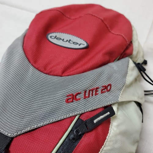 Vtg Deuter AC Lite 20 Daypack Backpack w/Rain Cover, Hiking Cycling Biking H2O - Picture 2 of 16