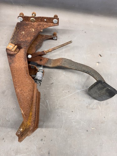 1965 1966 Chevy Impala Belair Automatic Brake Pedal Assembly Biscayne Caprice OE - Picture 6 of 19