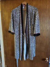 Joyspun Women S Knit Short Chemise and Robe Pajama Animal Print 