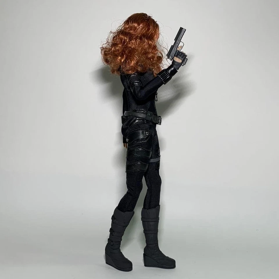 Figura de acción Hot Toys Black Widow escala 1/6 traje versión personalizada sin caja para piezas Foto 3 de 4