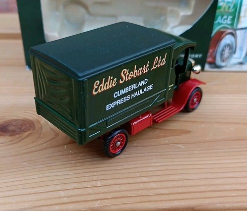 LLEDO DAYS GONE DENNIS EXPRESS HAULAGE VAN "EDDIE STOBART" (Original/Boxed) - Picture 10 of 14