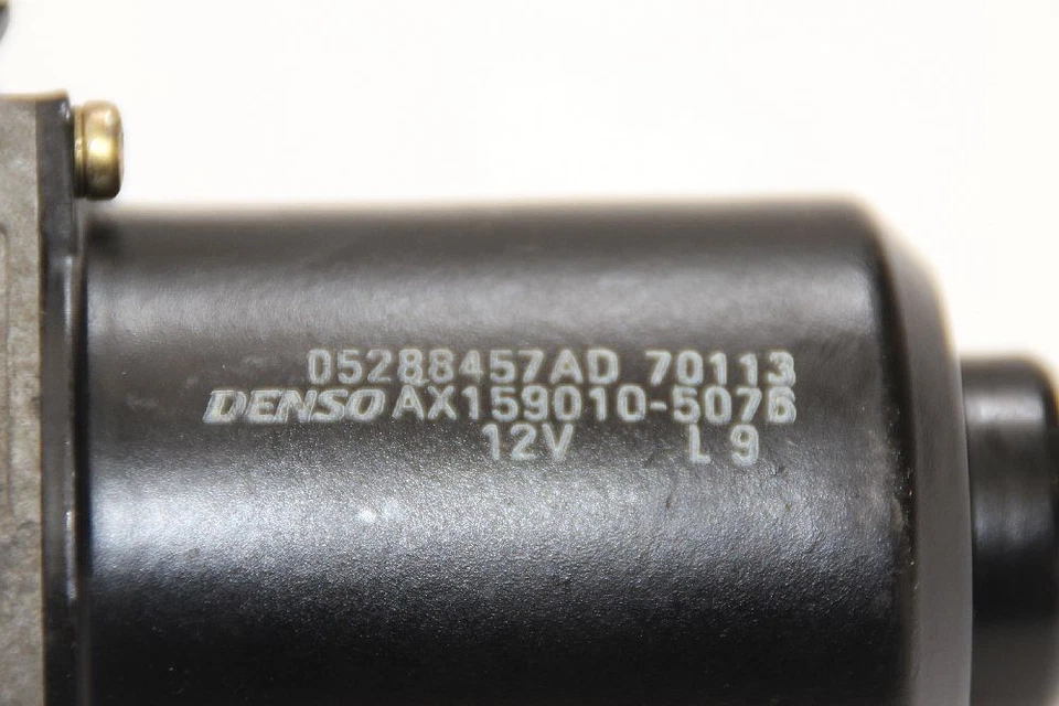 Motor limpiaparabrisas delantero Chrysler NEON 2 05288457AD DENSO AX1590105076 03-2000 Foto 3 de 4