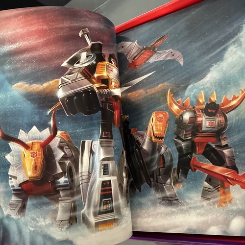 TRANSFORMERS: A VISUAL HISTORY by Sorenson, Jim HB HARDCOVER BOOK  - Bild 9 von 9