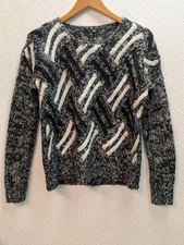 Aqua M Chunky Black And White Fuzzy Pullover Sweater