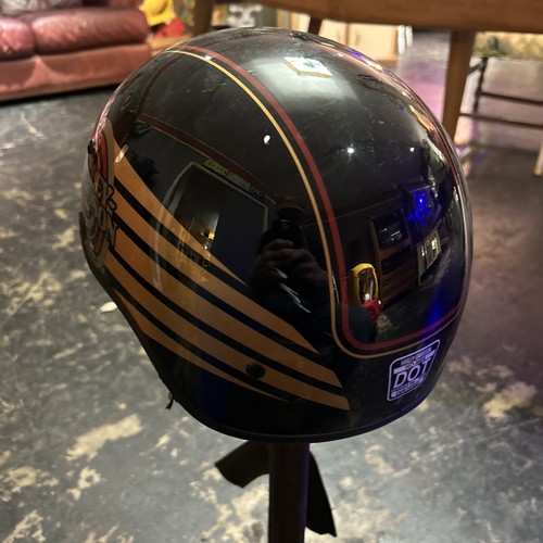 Harley Davidson Helmet Size Small Damaged - Picture 2 of 7