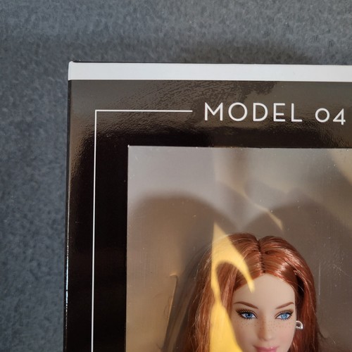 2025 Barbie Basics Model 4 Redhead Ginger Blue Eyes Freckles NEW Sealed Box - Picture 6 of 16