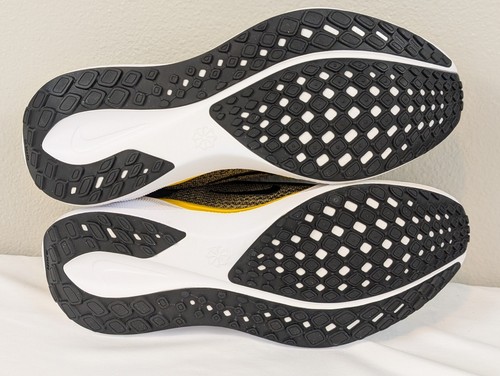 NUOVE scarpe da corsa Nike Air Zoom Pegasus 41 Pittsburgh Steelers taglia 9,5 FZ5097-001 - Foto 11 di 13
