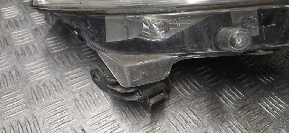 Peugeot 208 HDI 2013 1.4 diesel ignition barrel key transponder engine ecu kit - Image 4 of 4